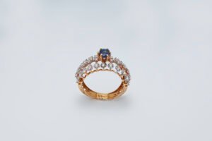 Sapphire ring with zircons