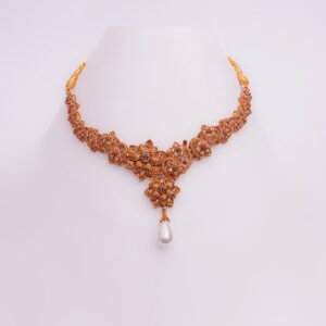 Necklace-set with pearl drops and zircons