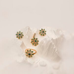Elegant Floral Emerald Jewelry Set