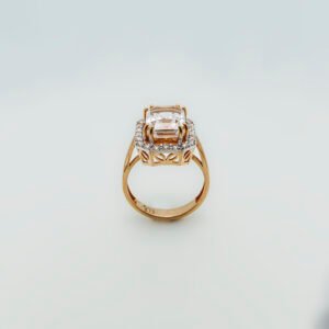 Skardu Topaz Ring with Zircons