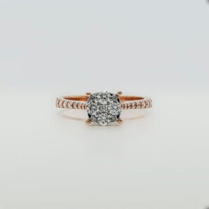 18K Gold Diamond Cluster Ring