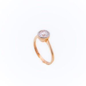 21k Gold Single Zircon Ring