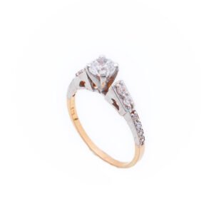 21k Gold Zircon Center Ring